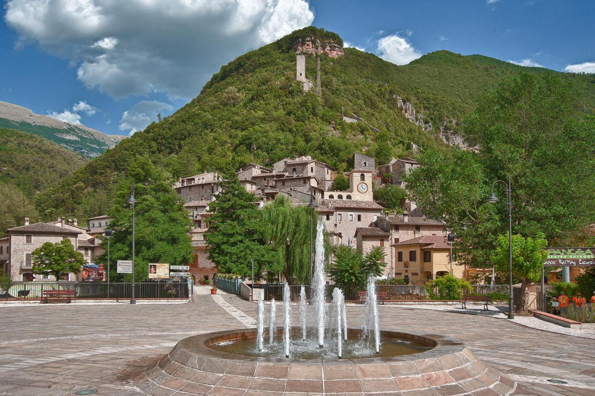 Torre Del Nera Albergo Diffuso & Spa Scheggino Eksteriør billede